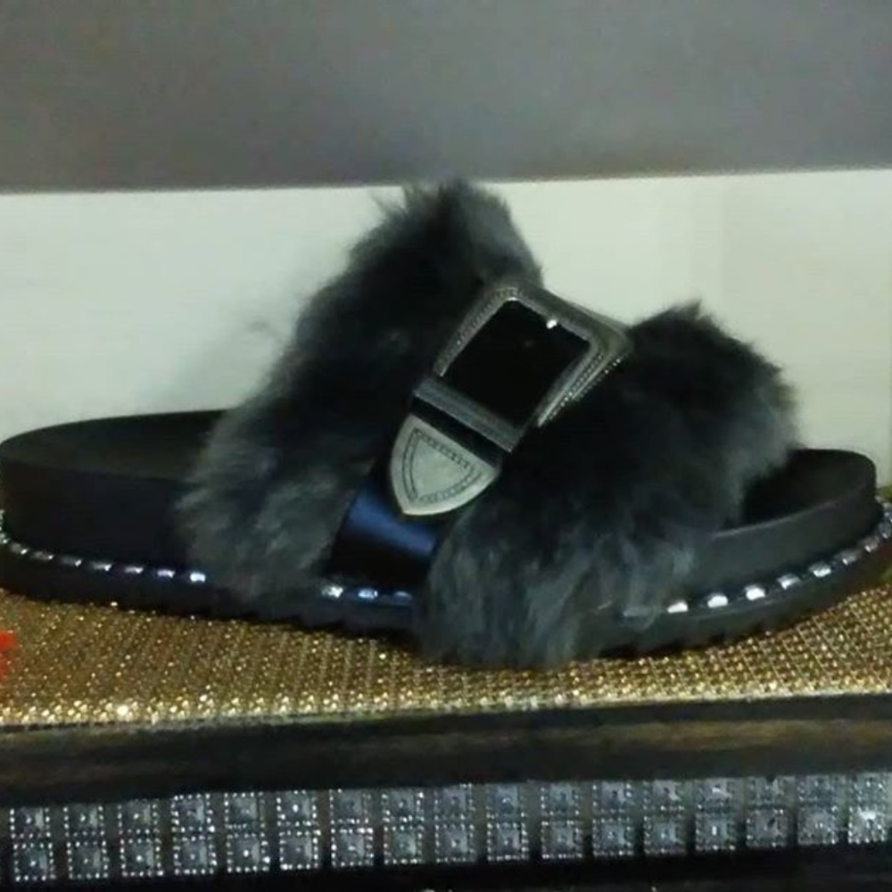 Fur slides